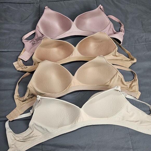 Warners All You Need Wireless 36D Bra Bundle Lot of 4 Comfort Soft - Picture 4 of 7